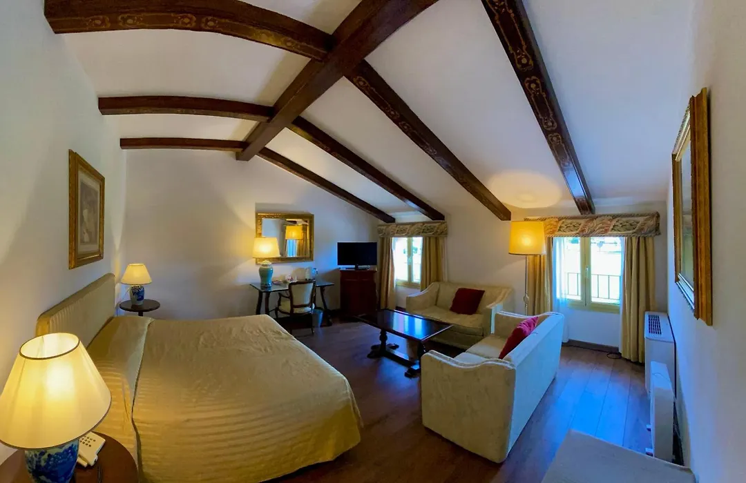 Hotel Villa Montanarini-1